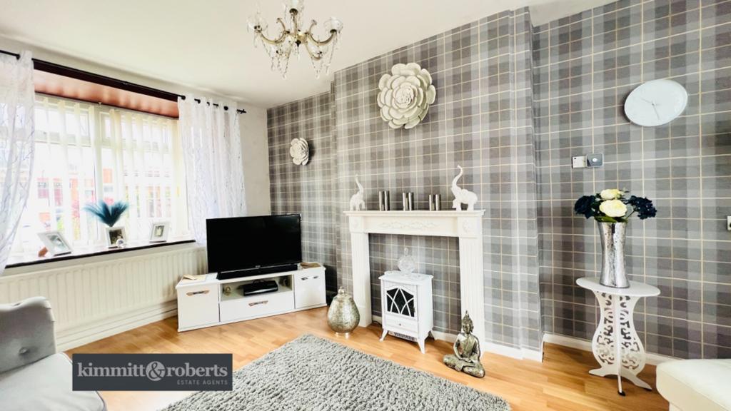 The Avenue, Seaham, Durham, SR7 2 bed terraced house £89,950
