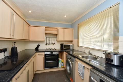 44 Anatase Close, Sittingbourne, ME10 5AN
