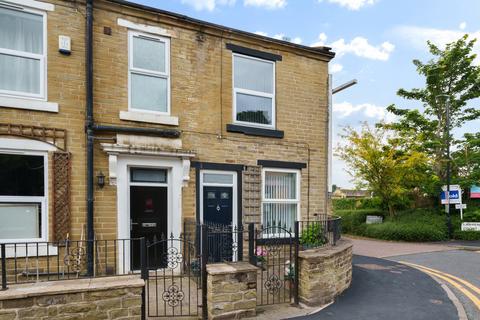 10b Chapeltown, Pudsey, LS28 8BL
