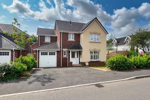 4 bedroom detached house for sale, 30 Stryd Silurian, Llanharry, CF72 9GB