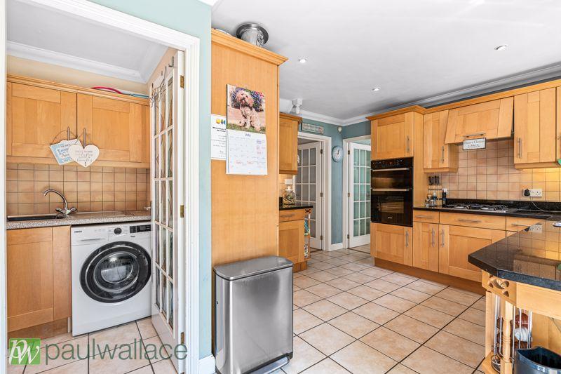 Kitchen / Utility