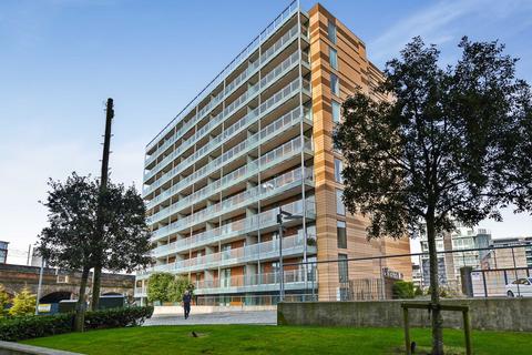 2 bedroom flat for sale, St Georges Island, Castlefield, Manchester City Centre, M15