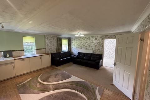 2 bedroom apartment to rent, Stewartby