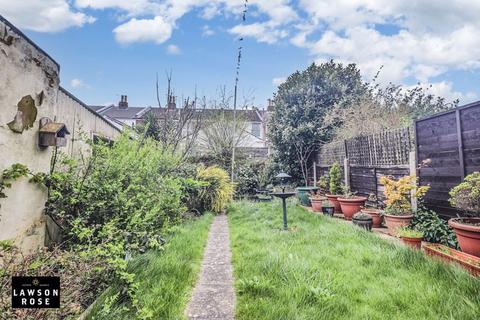 3 bedroom terraced house for sale, Devonshire Avenue, Southsea