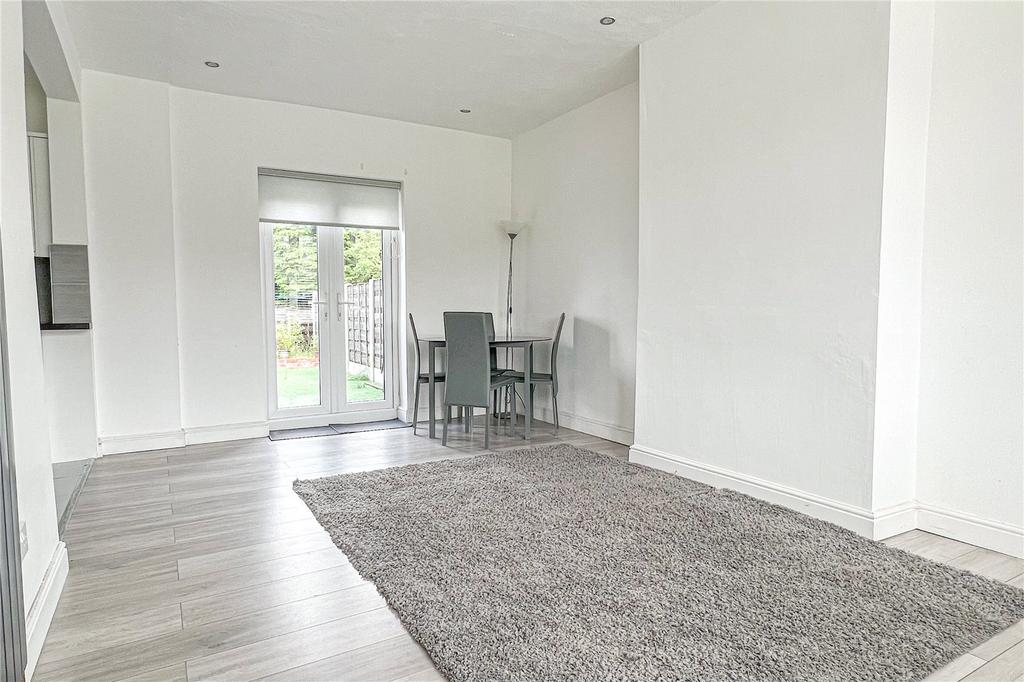 Enderby Road, Moston, Manchester, M40 3 bed semidetached house for