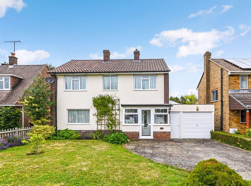 Dale Avenue, Hassocks 4 bed detached house for sale £650,000