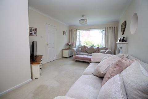 24 Waters Edge, Hedge End, Southampton, SO30 4AE
