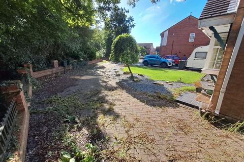 3 bedroom semi-detached house for sale - April Rise, Bootle