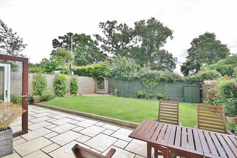26 Oxlease, Witney, OX28 3QX