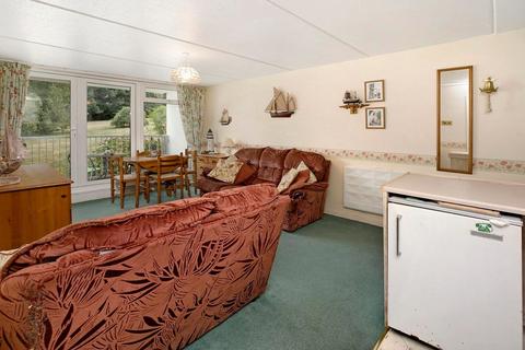 28 Devondale Court, Dawlish Warren, Dawlish, EX7 0PN
