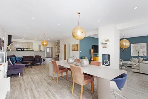 5 bedroom detached house for sale - Maidstone Road, Staplehurst, Kent, TN12 0RE
