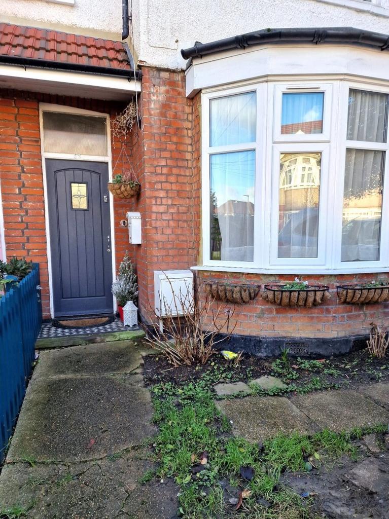 Nibthwaite Road, Harrow HA1 2 bed for sale £425,000