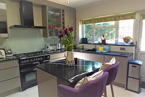 undefined, Rayners Lane, Pinner HA5