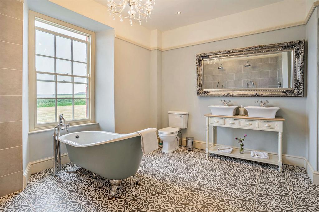 Bath Shower Room
