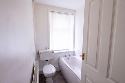 undefined, Carr Lane, Low Moor
