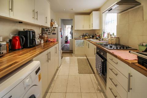 59 Connaught Road, Reading, RG30 2UD