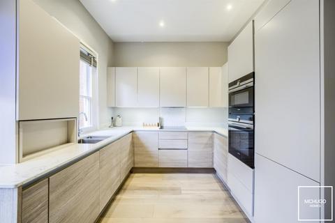 Apartment 4, Ferndale House, 66a Harborne Road, Birmingham, B15 3HE