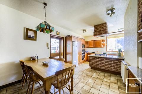 62 Harborne Road, Birmingham, B15 3HE