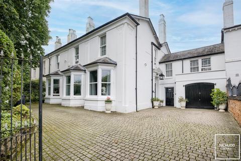 95 Harborne Road, Birmingham, B15 3HG