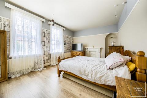 22 Barnsley Road, Birmingham, B17 8ED