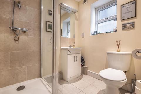 1 bedroom flat to rent, Werter Road, Putney SW15