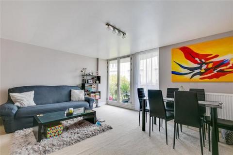 1 bedroom flat for sale, Kensington Gardens Square, London W2