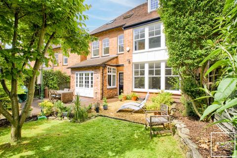 13 Barnsley Road, Birmingham, B17 8EB