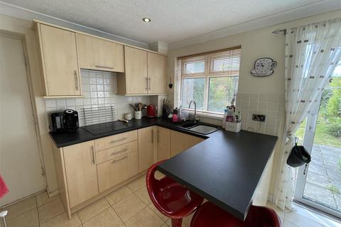 3 Elkington Park, Burry Port, SA16 0AU