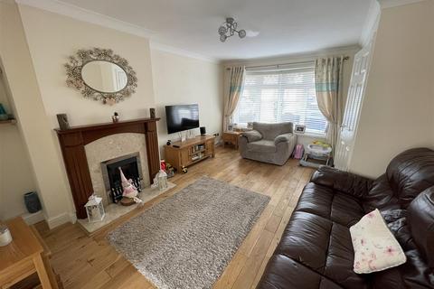 3 Elkington Park, Burry Port, SA16 0AU