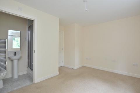 4 bedroom end of terrace house for sale, Orchard Close, The Reddings, Cheltenham, GL51