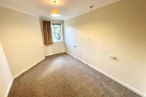 1 bedroom retirement property for sale, Georgian Court, Spalding