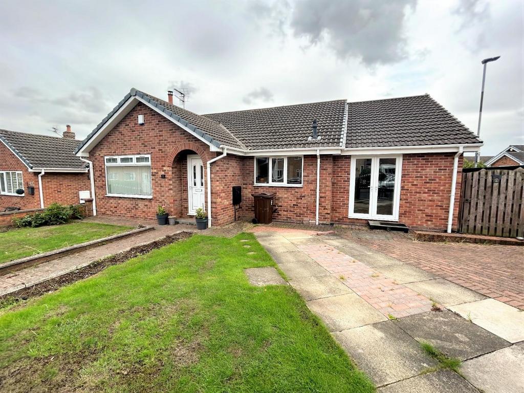 Ashwood Grove, Great Houghton, Barnsley 4 bed house for sale £300,000