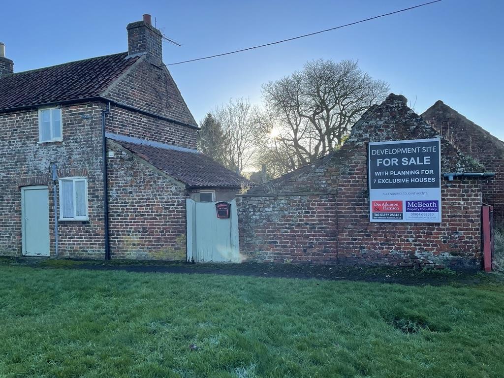 Crossgates, Harpham, Driffield 2 bed character property for sale £225,000