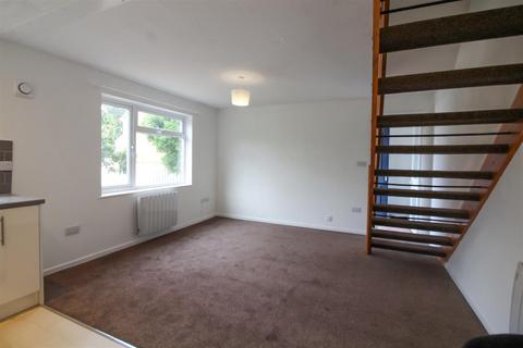 6 Coppice Close, Aylesbury, HP20 1XT