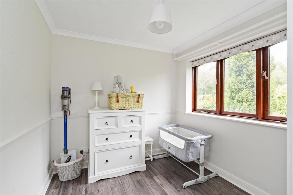 10 Walcot Green-2 lo.jpg