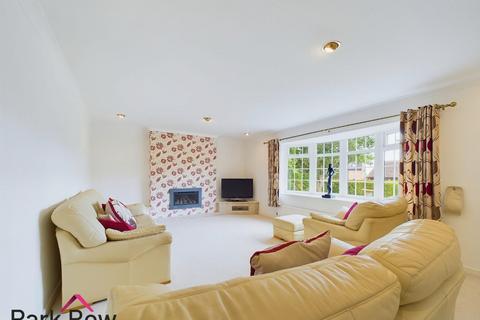 4 Ash Tree Garth, Barkston Ash, Tadcaster, LS24 9ET