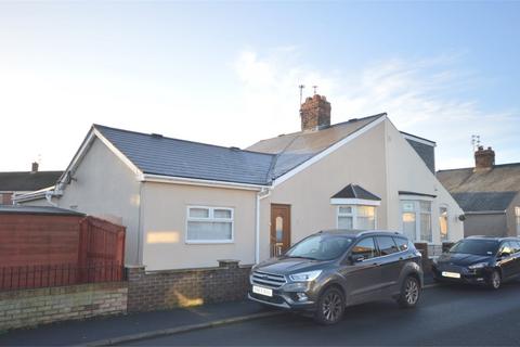 2 bedroom bungalow for sale, Laburnum Road, Sunderland, SR6