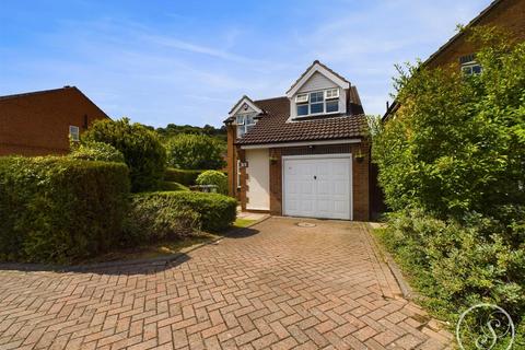 8 Boothroyd Drive, Leeds, LS6 2SA