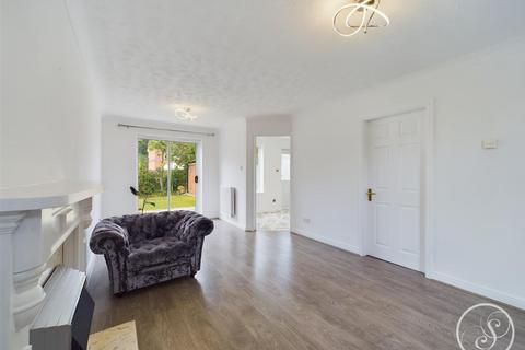 8 Boothroyd Drive, Leeds, LS6 2SA