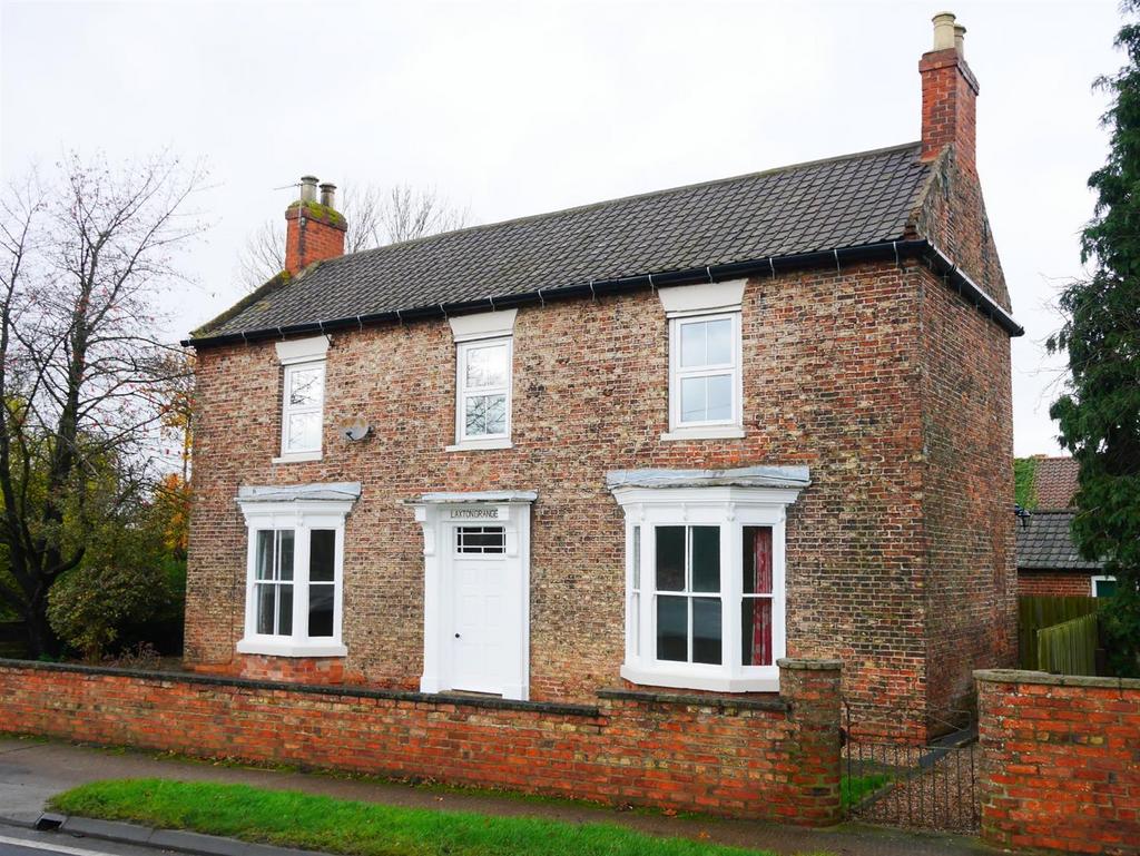 Main Road Gilberdyke 5 bed farm house £1,250 pcm (£288 pw)
