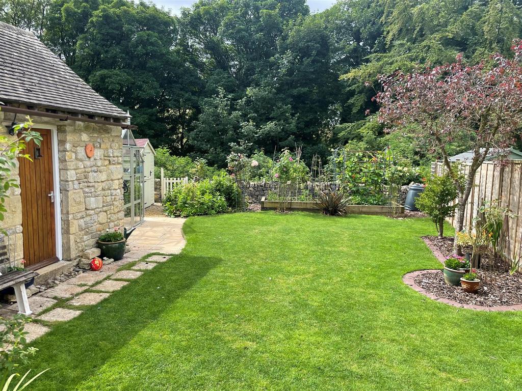 Garden 3.jpg