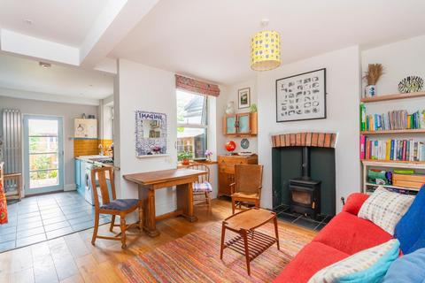 59 Quantock Road, Bristol, BS3 4PQ