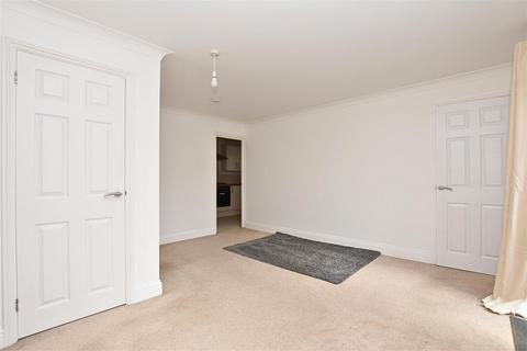 42 Shirebourn Vale, South Woodham Ferrers, Chelmsford, CM3 5ZX