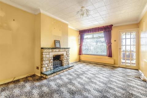 34 Brooke Forest, Fairlands, Guildford, GU3 3JJ