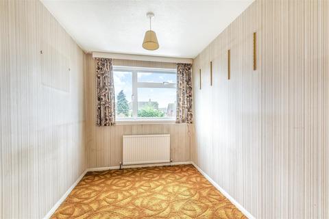 34 Brooke Forest, Fairlands, Guildford, GU3 3JJ