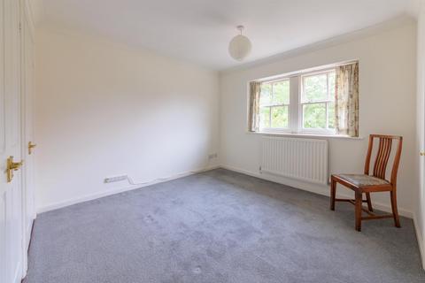 16 Bramble Close, Uppingham, Oakham, LE15 9PH