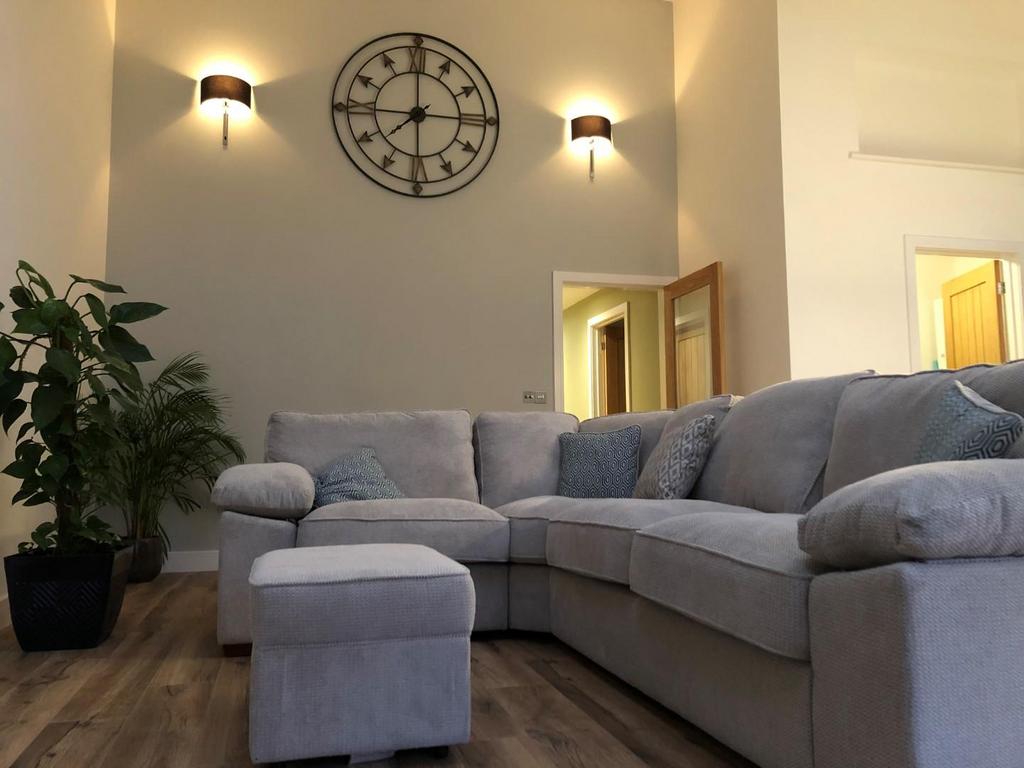 Lounge New Photo.jpg
