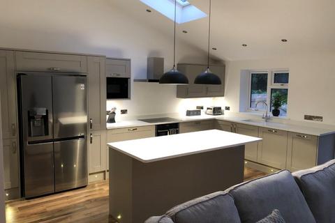 17 Birch Road, Norman Hill, Dursley, GL11 5SF