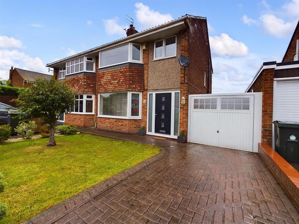 Otterburn Avenue, West Monkseaton 3 bed semidetached house for sale