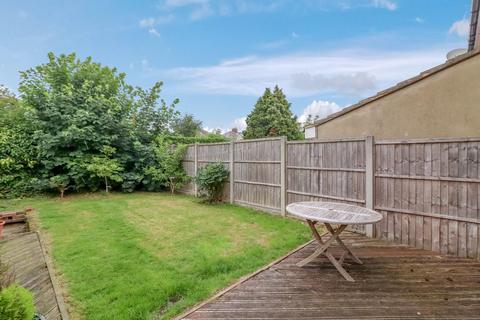 28 Ash Road, Harrogate, HG2 8EG
